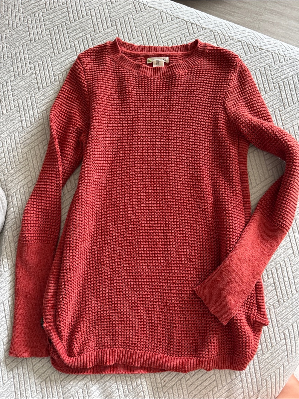 Women’s burnt orange Waffle Knit Sweater - Classic Crewneck size M